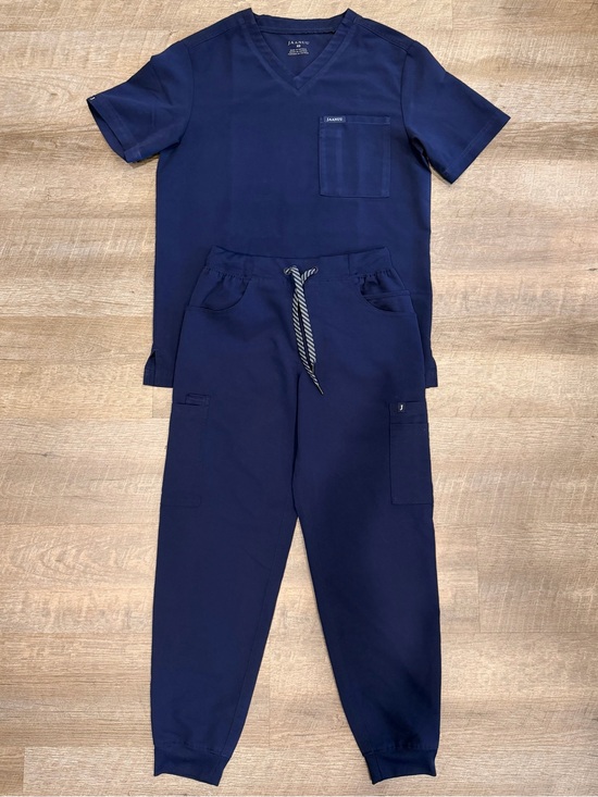Jaanuu Other - Jaanuu Navy Scrub Set XS Top XXS XS Jogger Pants Stretch Nurse Medical Uniform